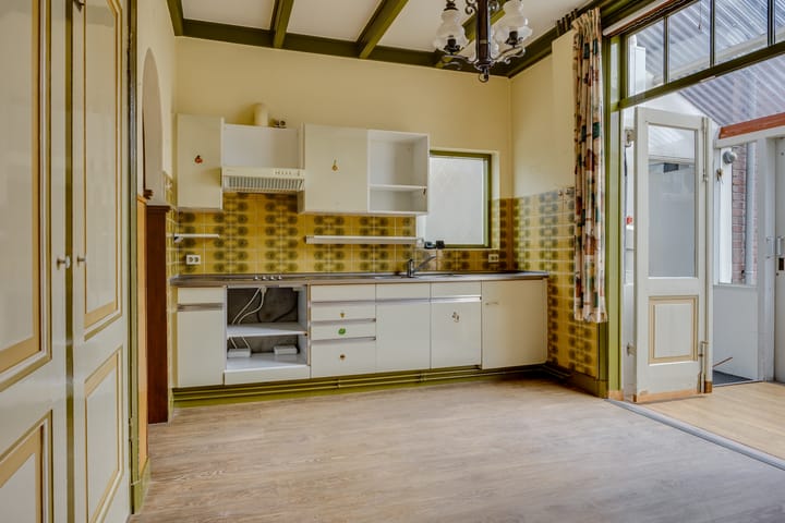 Twee-onder-één-kap te koop: Molendijk 30, Loenen Aan De Vecht