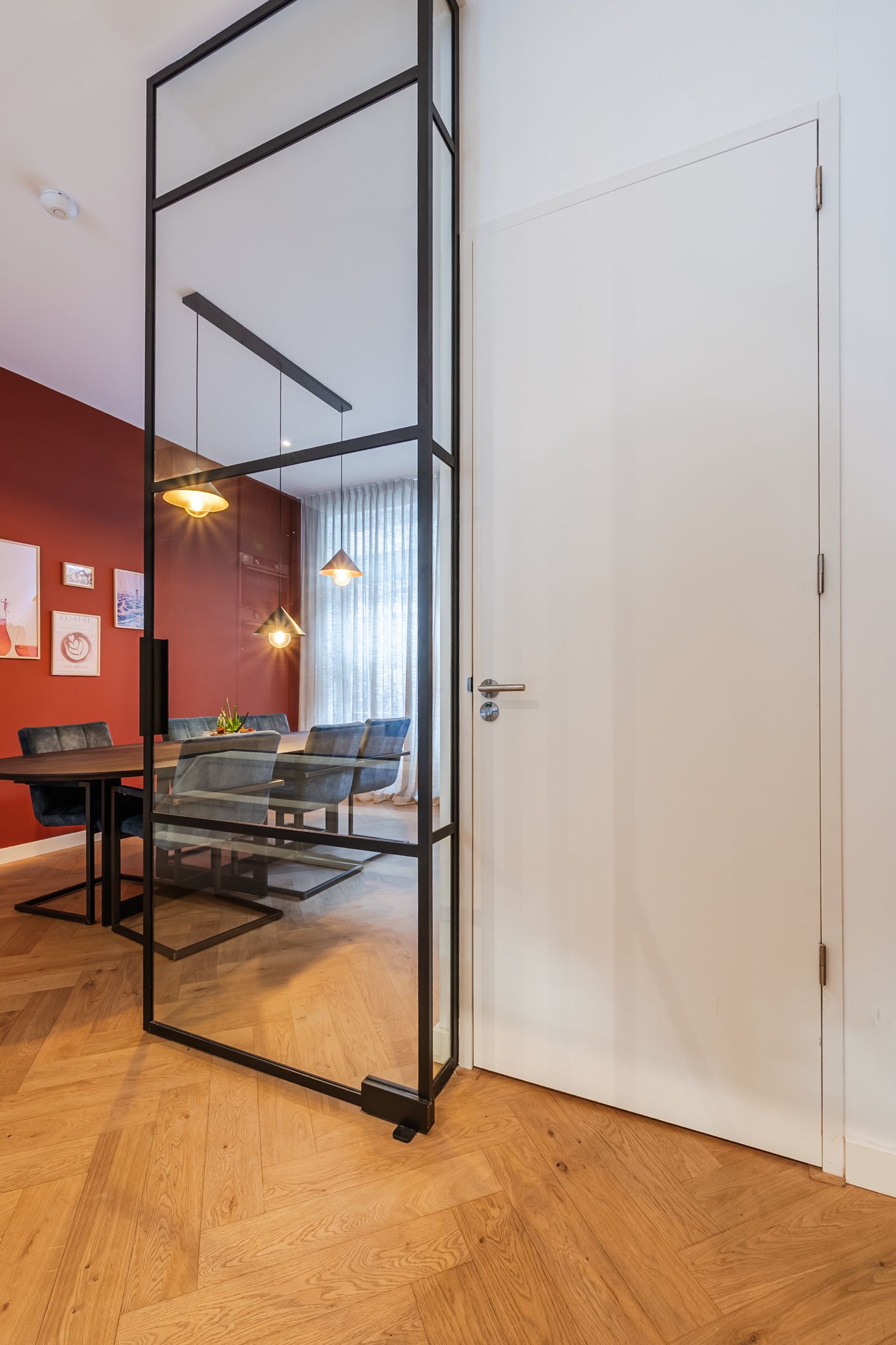 Photo 15 of Burgemeester Roosstraat 43-B