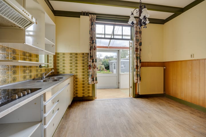 Twee-onder-één-kap te koop: Molendijk 30, Loenen Aan De Vecht