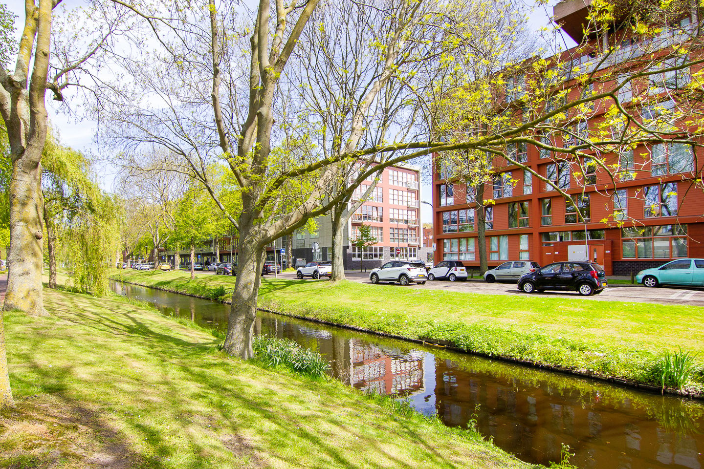 Photo 34 of Hengelolaan 586