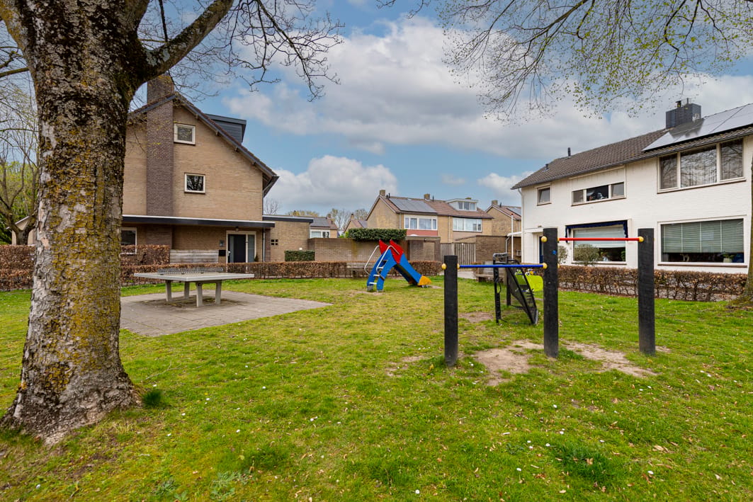 Photo 36 of Monseigneur Bekkersstraat 13