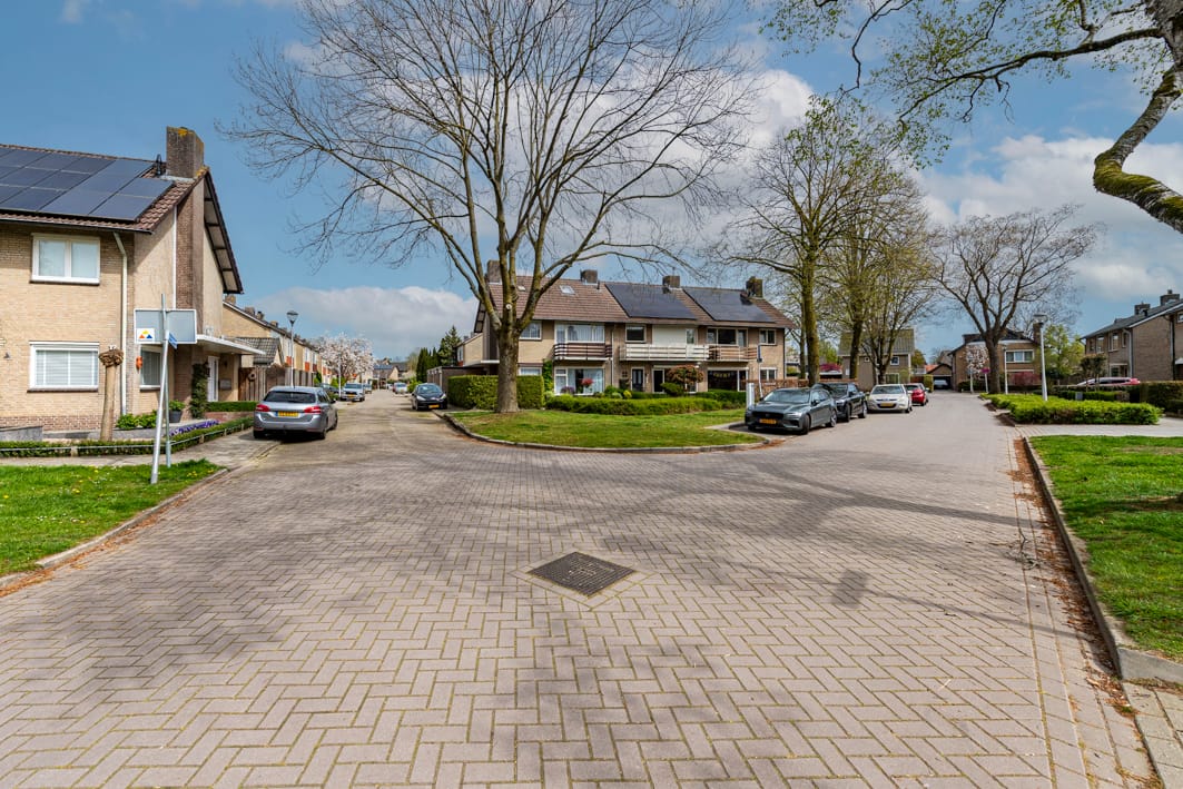 Photo 35 of Monseigneur Bekkersstraat 13
