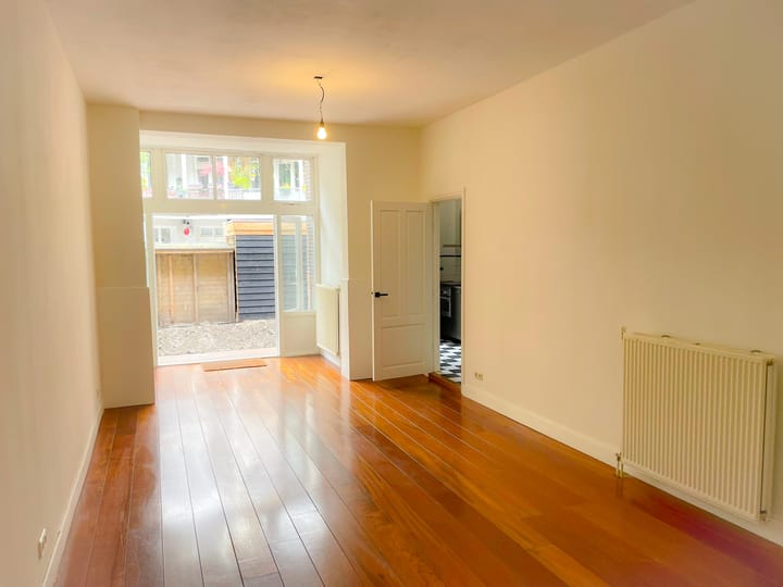 Foto 4 van Tilanusstraat 75-H