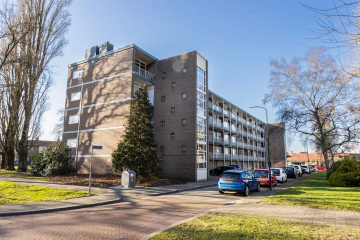 Photo 2 of Van Houtenstraat 54