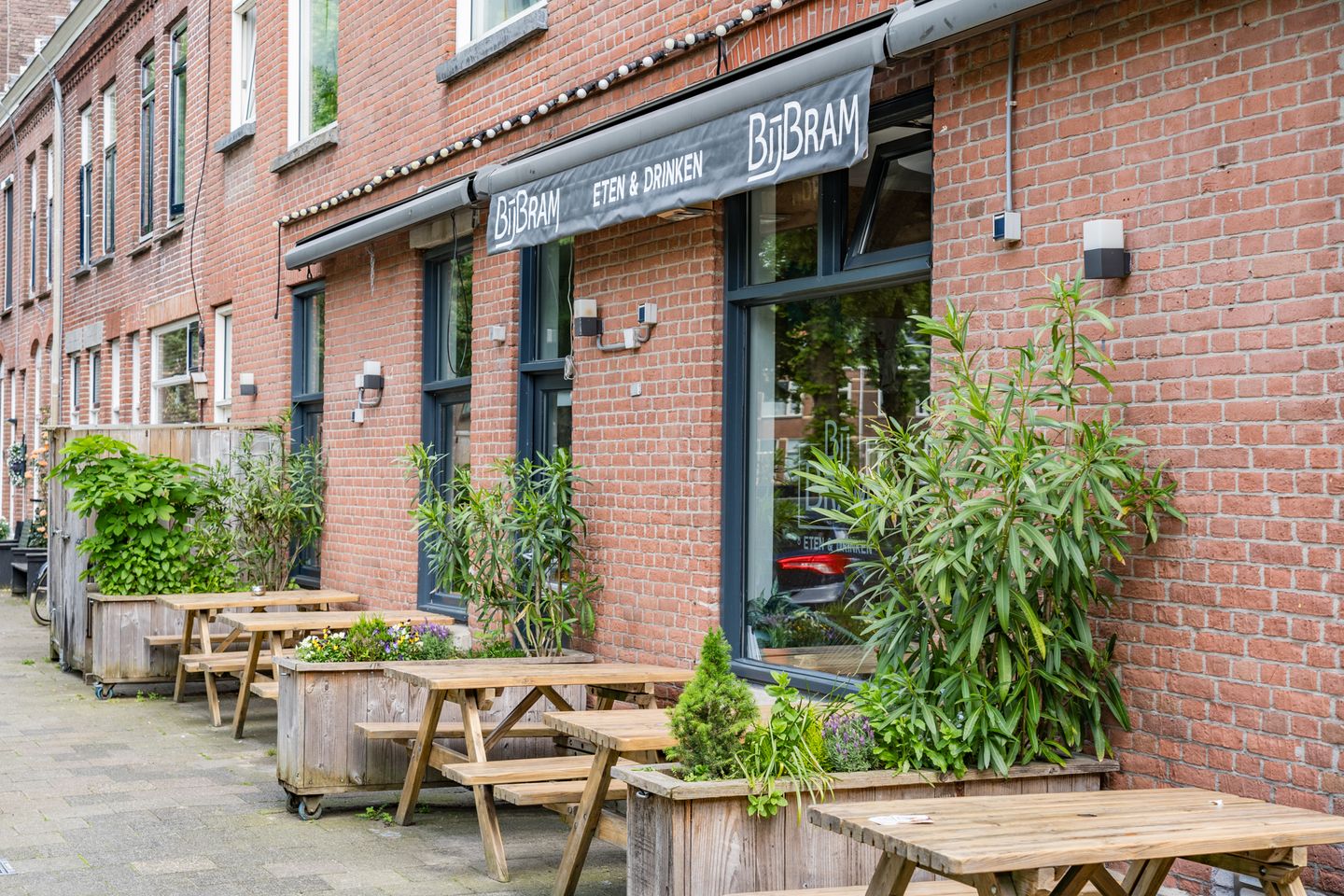 Photo 40 of Van Lennepstraat 18