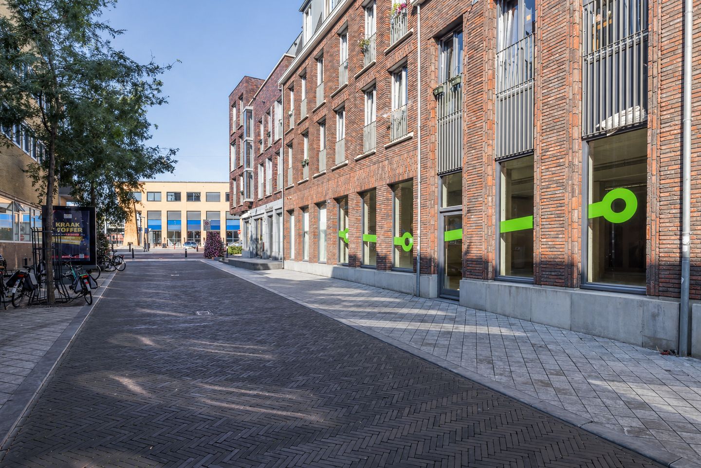 Bekijk foto 2 van Stationsstraat 45