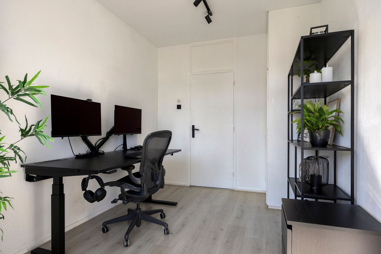 Photo 29 of Haringvlietstraat 78
