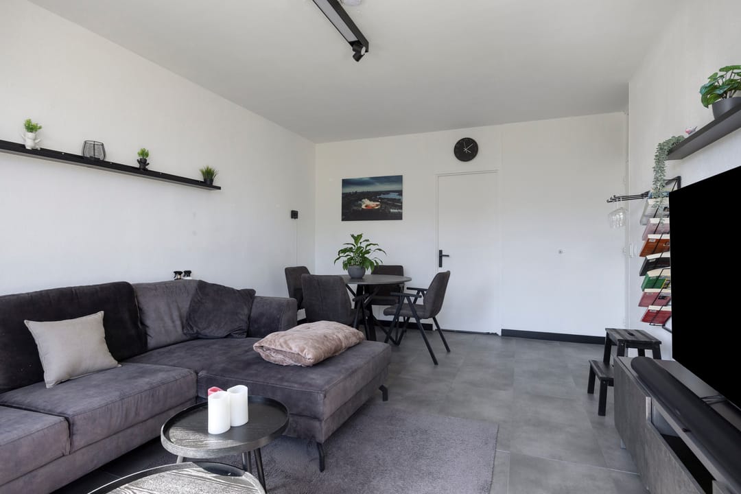Photo 22 of Haringvlietstraat 78