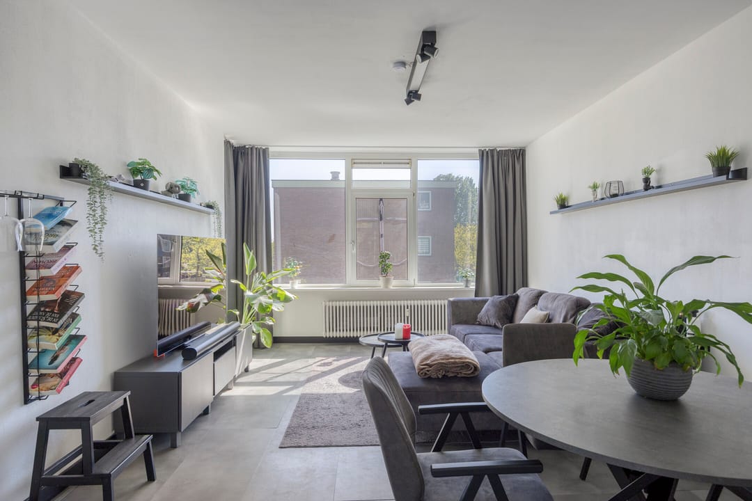 Photo 16 of Haringvlietstraat 78