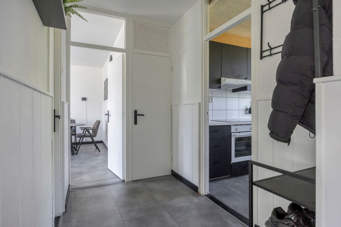Photo 14 of Haringvlietstraat 78