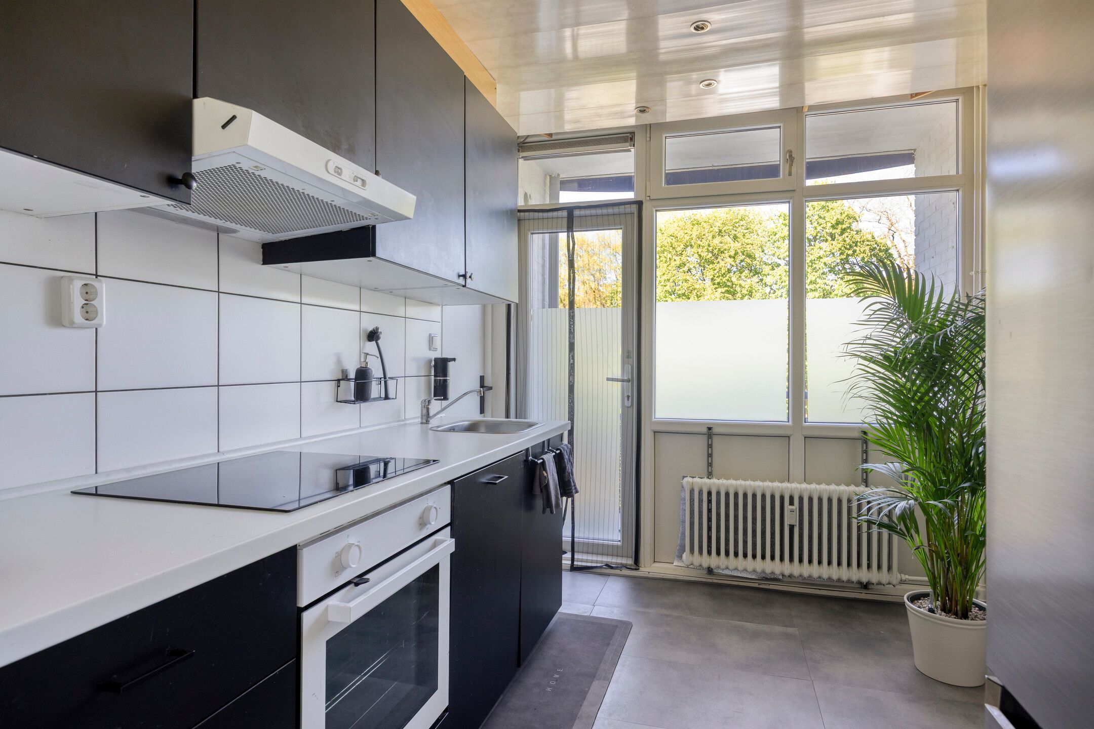 Photo 3 of Haringvlietstraat 78