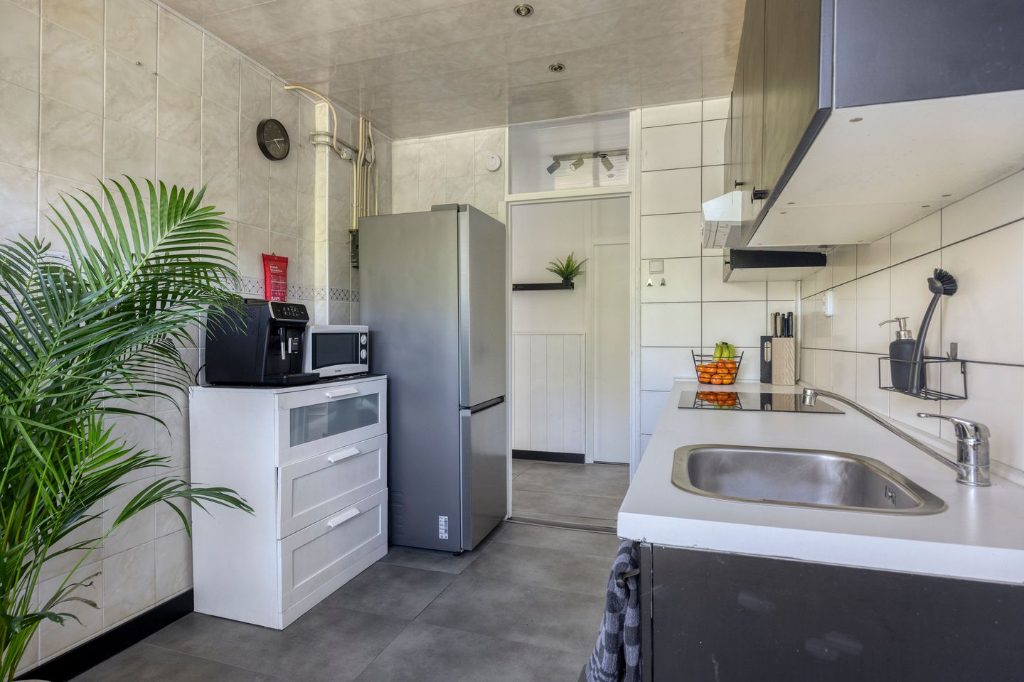Photo 19 of Haringvlietstraat 78