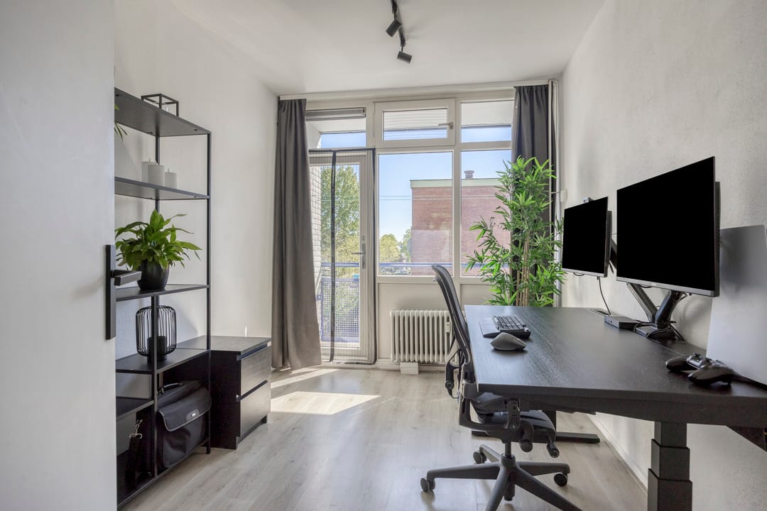 Photo 28 of Haringvlietstraat 78
