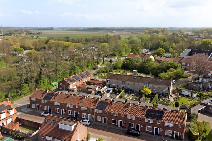Photo 4 of Burg. Langebeekestraat 24