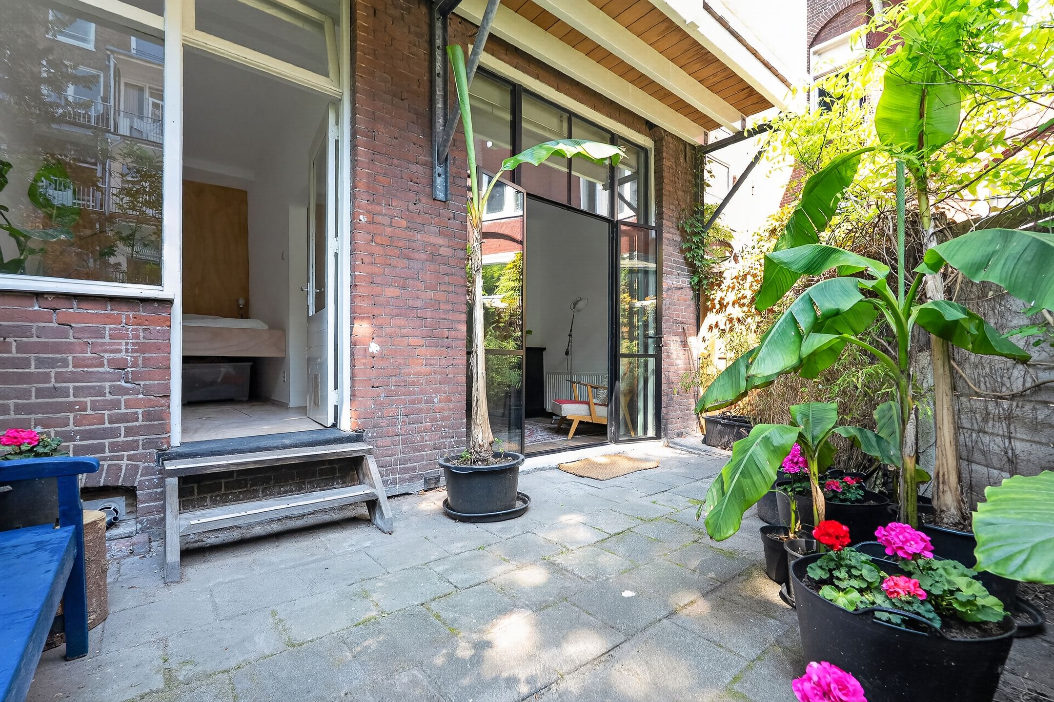 Photo 18 of Derde Helmersstraat 35-H
