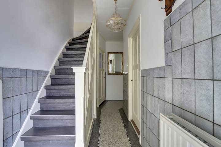 Twee-onder-één-kap te koop: Geraniumstraat 6, Goes