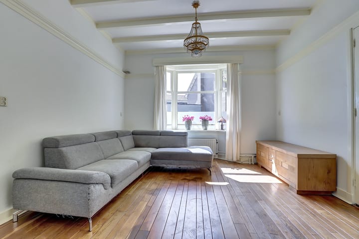 Twee-onder-één-kap te koop: Geraniumstraat 6, Goes