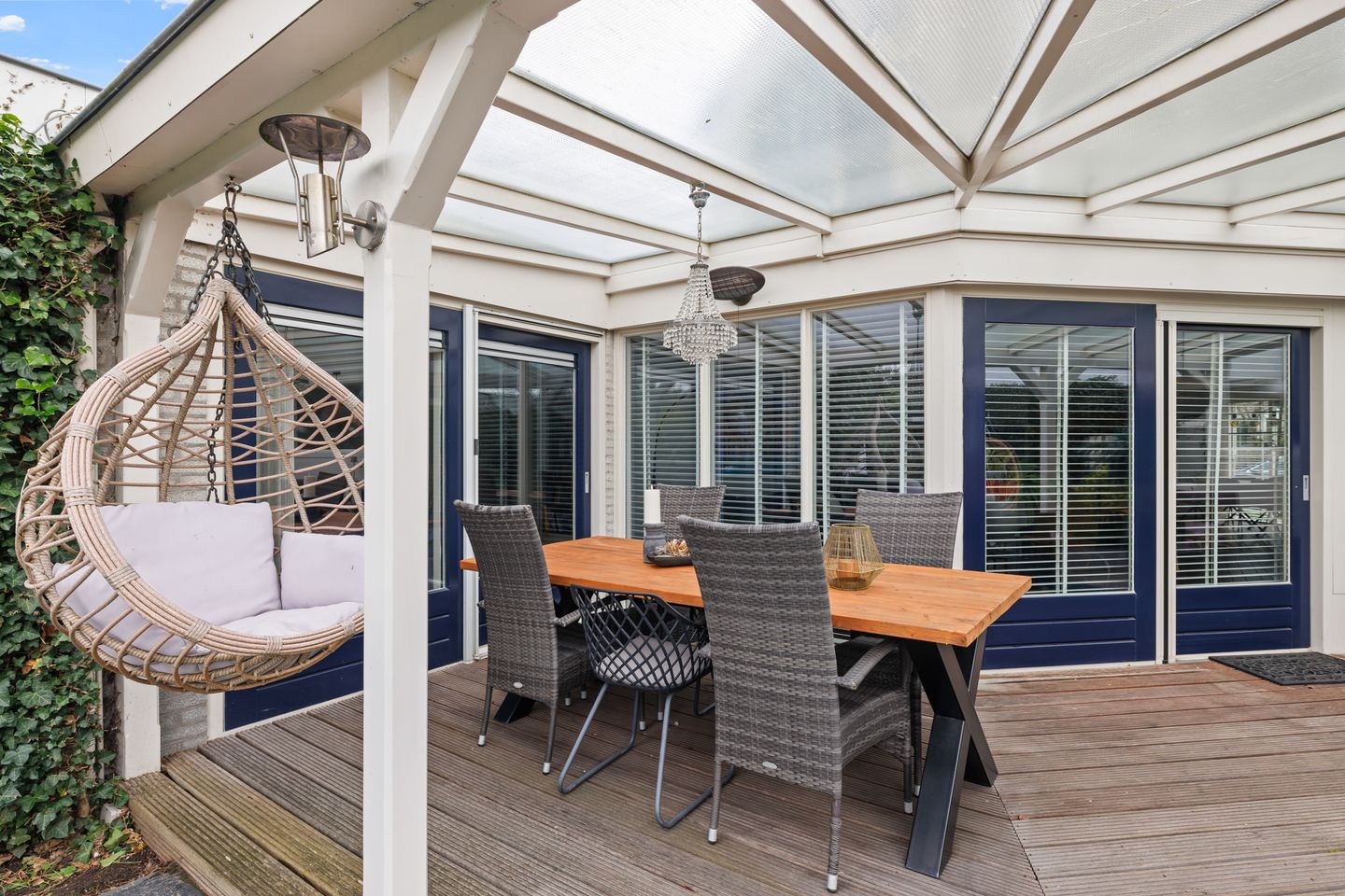 Spacious Detached Villa with Ground Floor Living Option and Landscaped Garden — 19