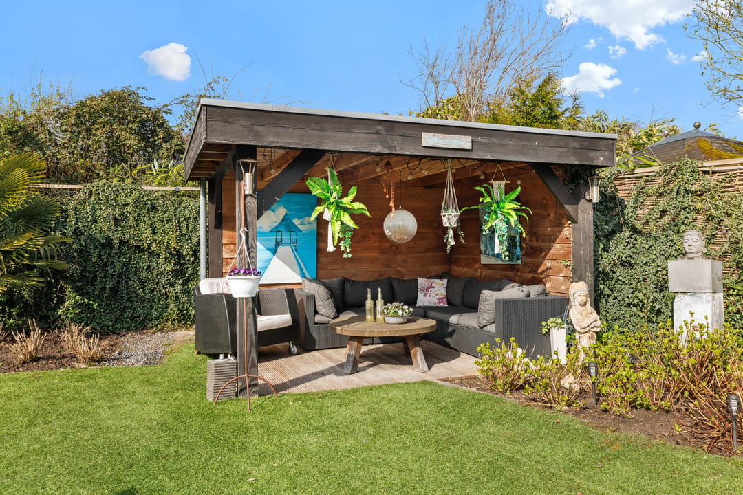 Spacious Detached Villa with Ground Floor Living Option and Landscaped Garden — 22