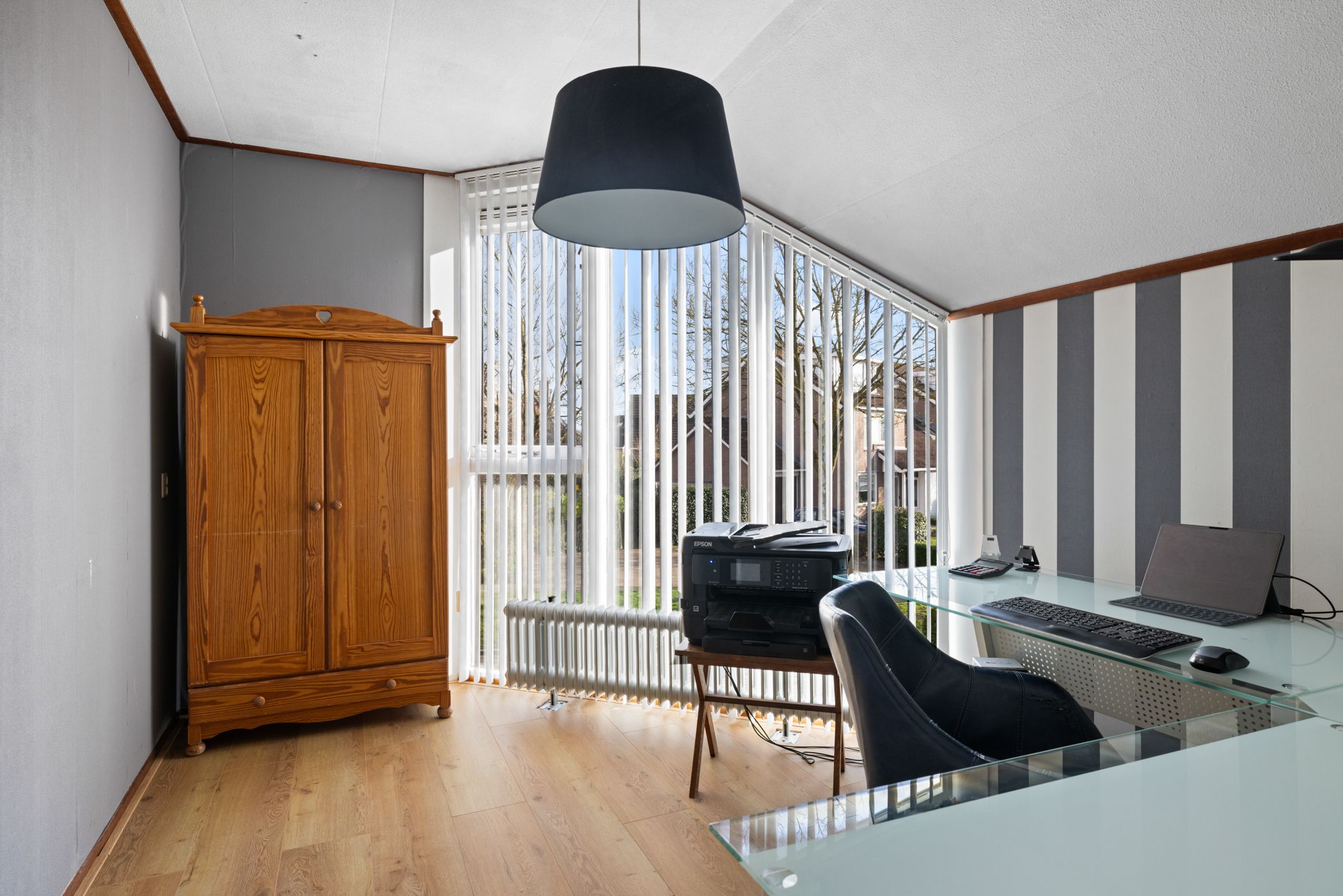 Spacious Detached Villa with Ground Floor Living Option and Landscaped Garden — 33