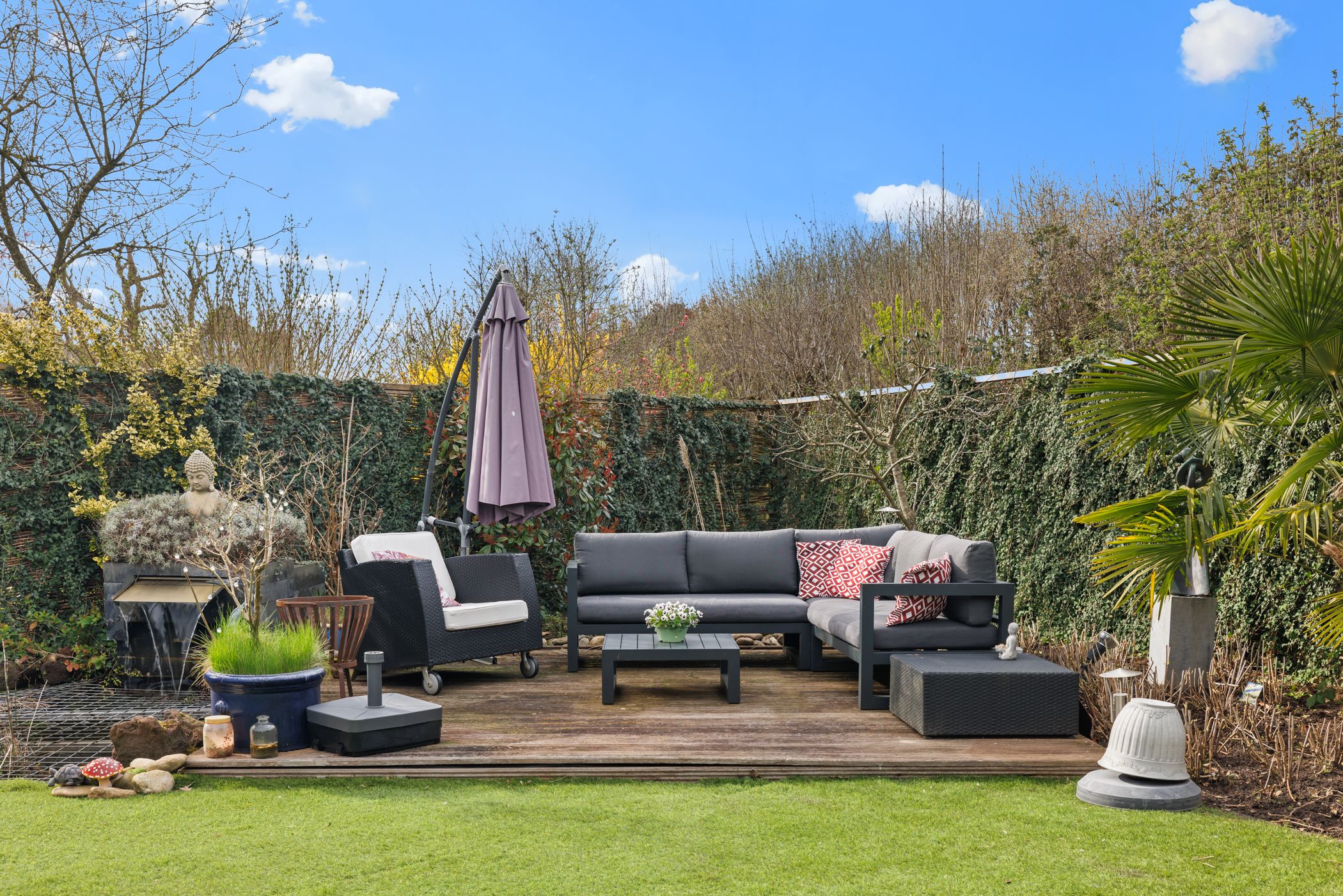 Spacious Detached Villa with Ground Floor Living Option and Landscaped Garden — 24