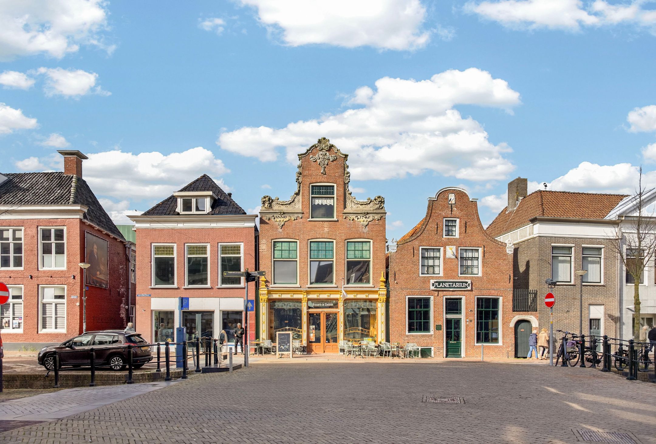 Photo 66 of Voorstraat 49