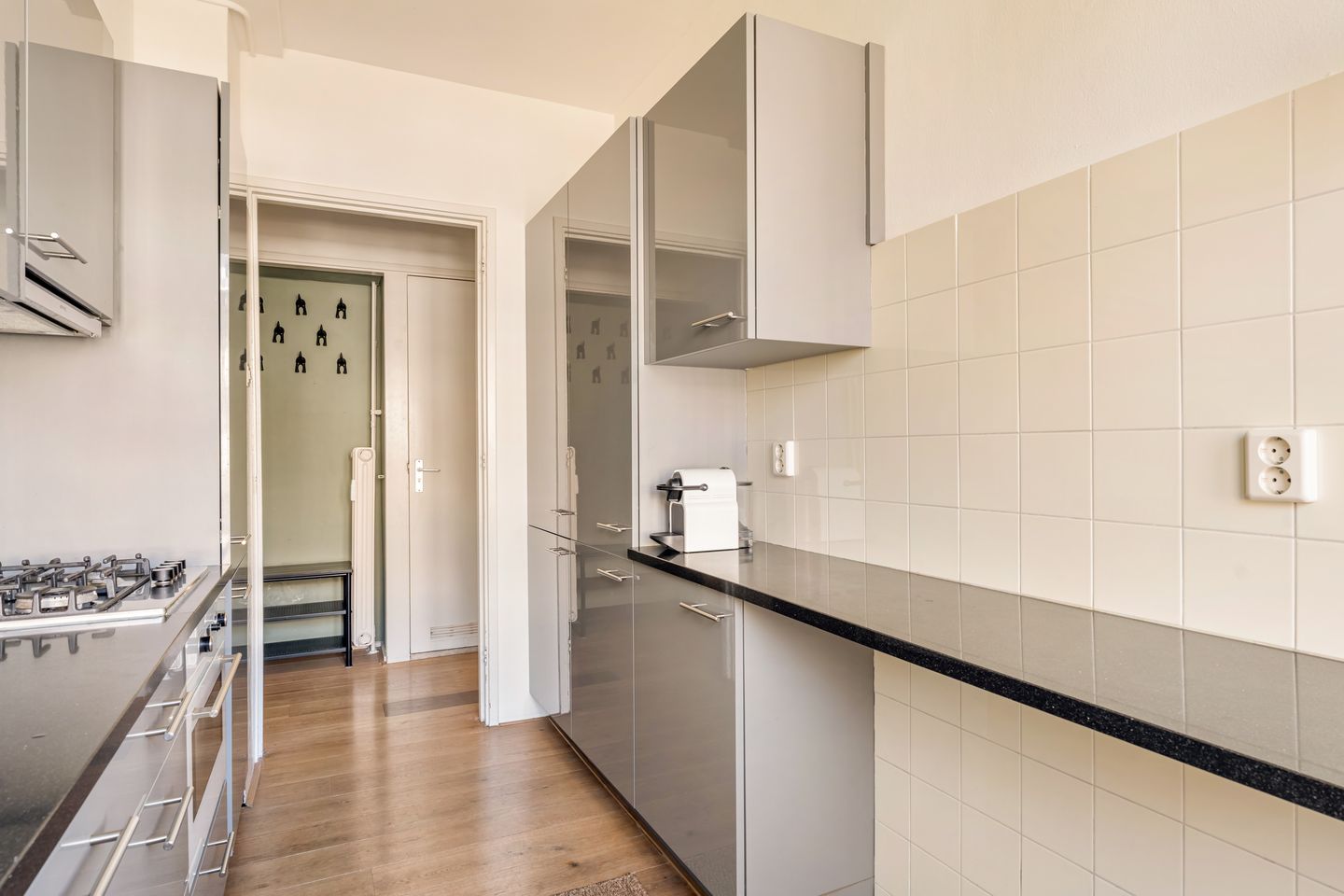 Photo 14 of Beethovenstraat 131-3