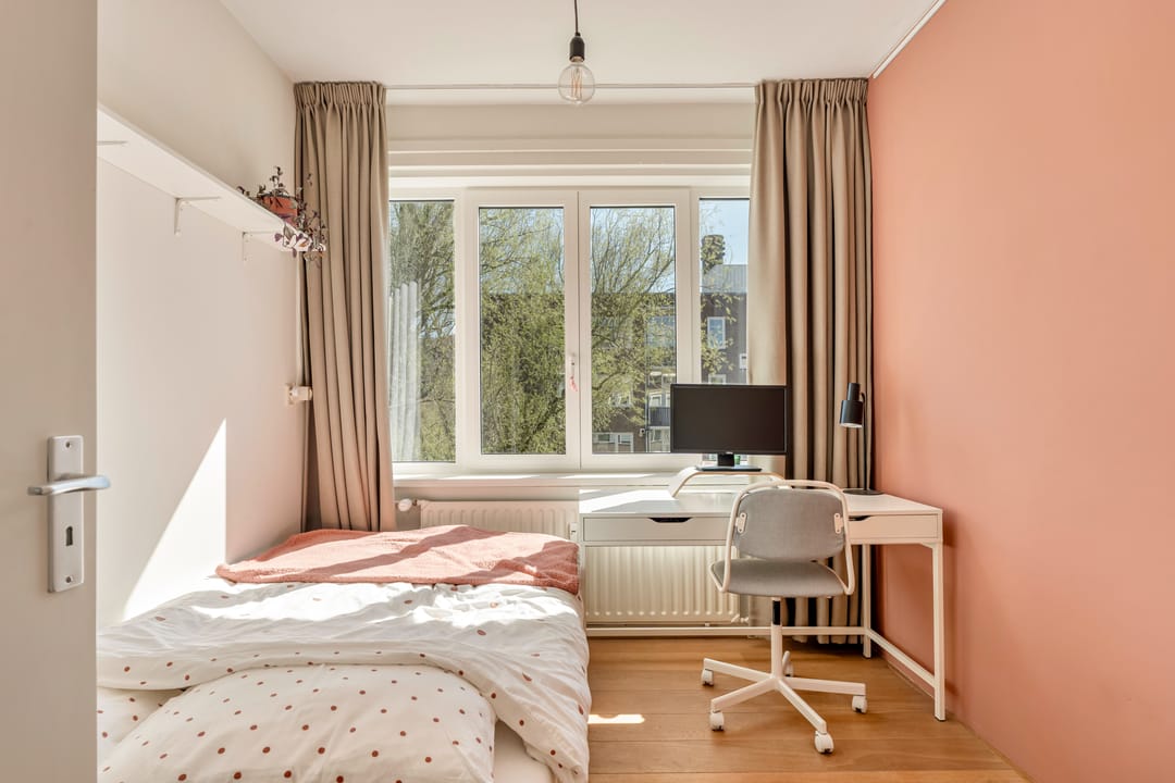 Photo 22 of Beethovenstraat 131-3