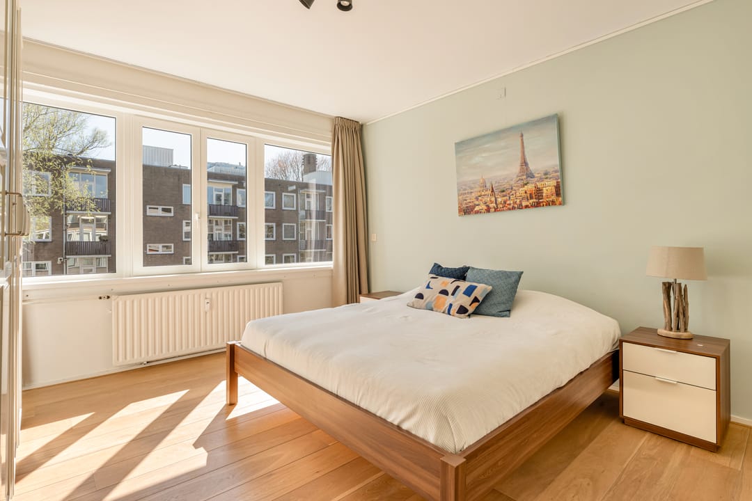 Photo 17 of Beethovenstraat 131-3