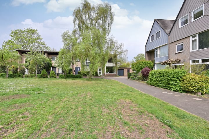 Photo 2 of Thorbeckelaan 107