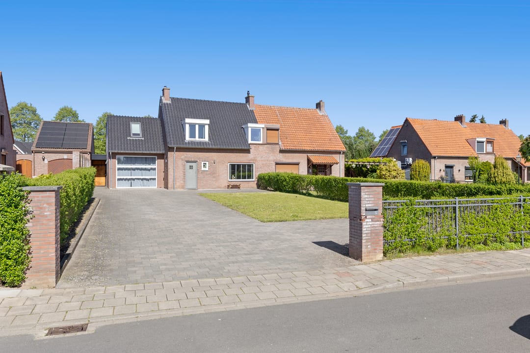 Photo 38 of Venusstraat 5