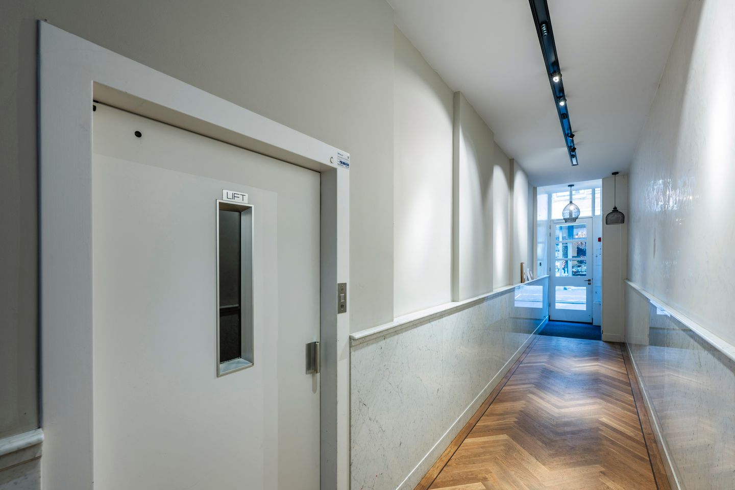 Bekijk foto 4 van Nieuwe Spiegelstraat 36