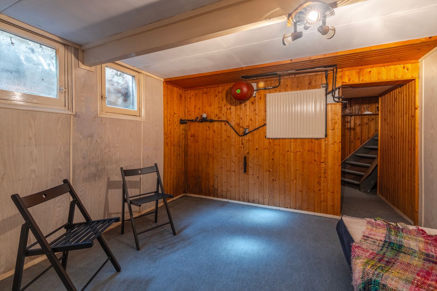 Charming Ground Floor Apartment with Spacious Garden in Burgemeesterswijk — 38