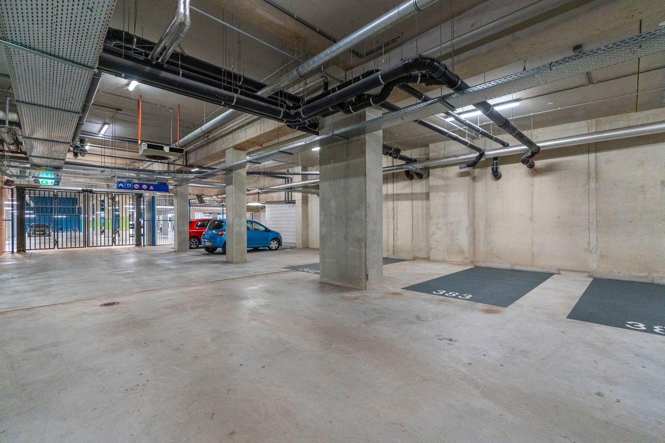 Photo 45 of Parijsboulevard 175