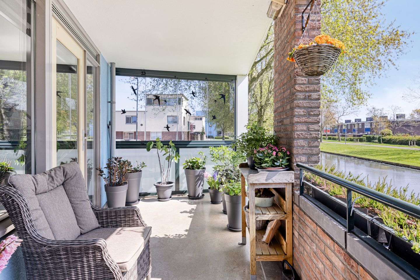 Ruime 3-kamer woning met zonnig zuidenbalkon in rustige Rotterdam-Zuid wijk — 34