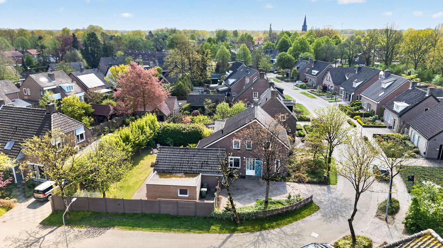 Photo 64 of Donkbeemd 22