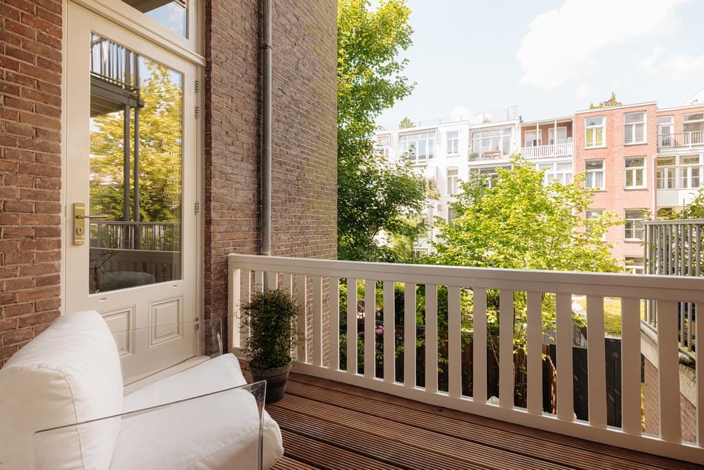 Photo 41 of De Lairessestraat 86-H