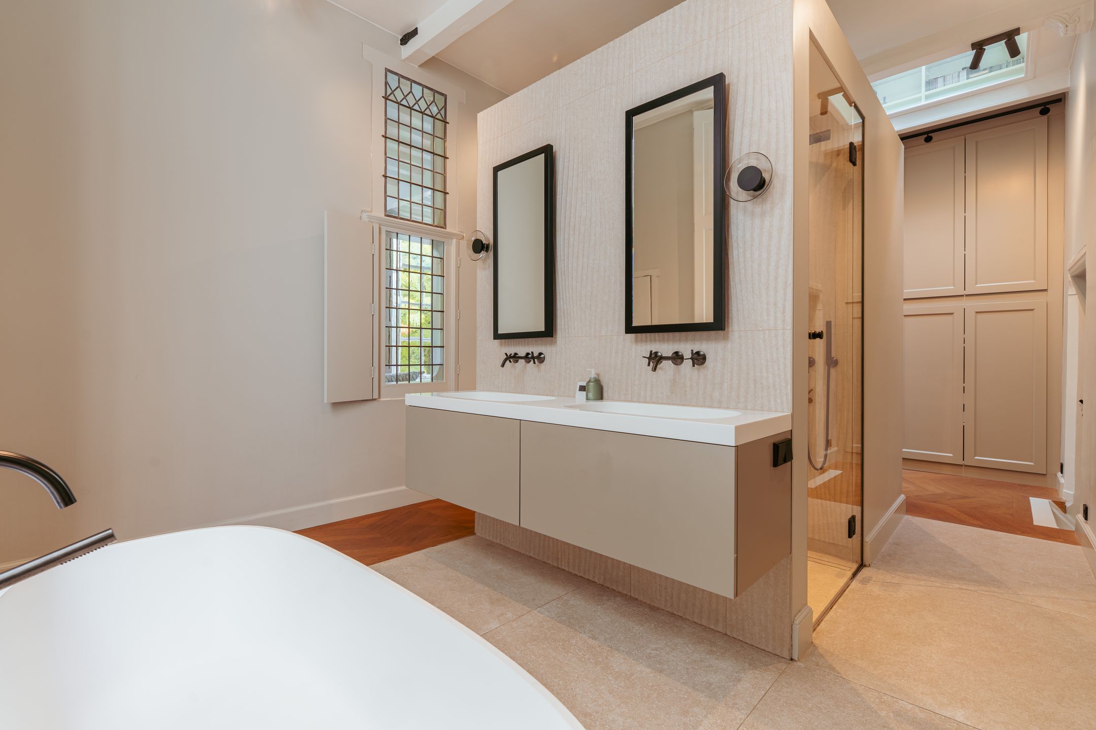 Photo 36 of Nieuwegracht 67