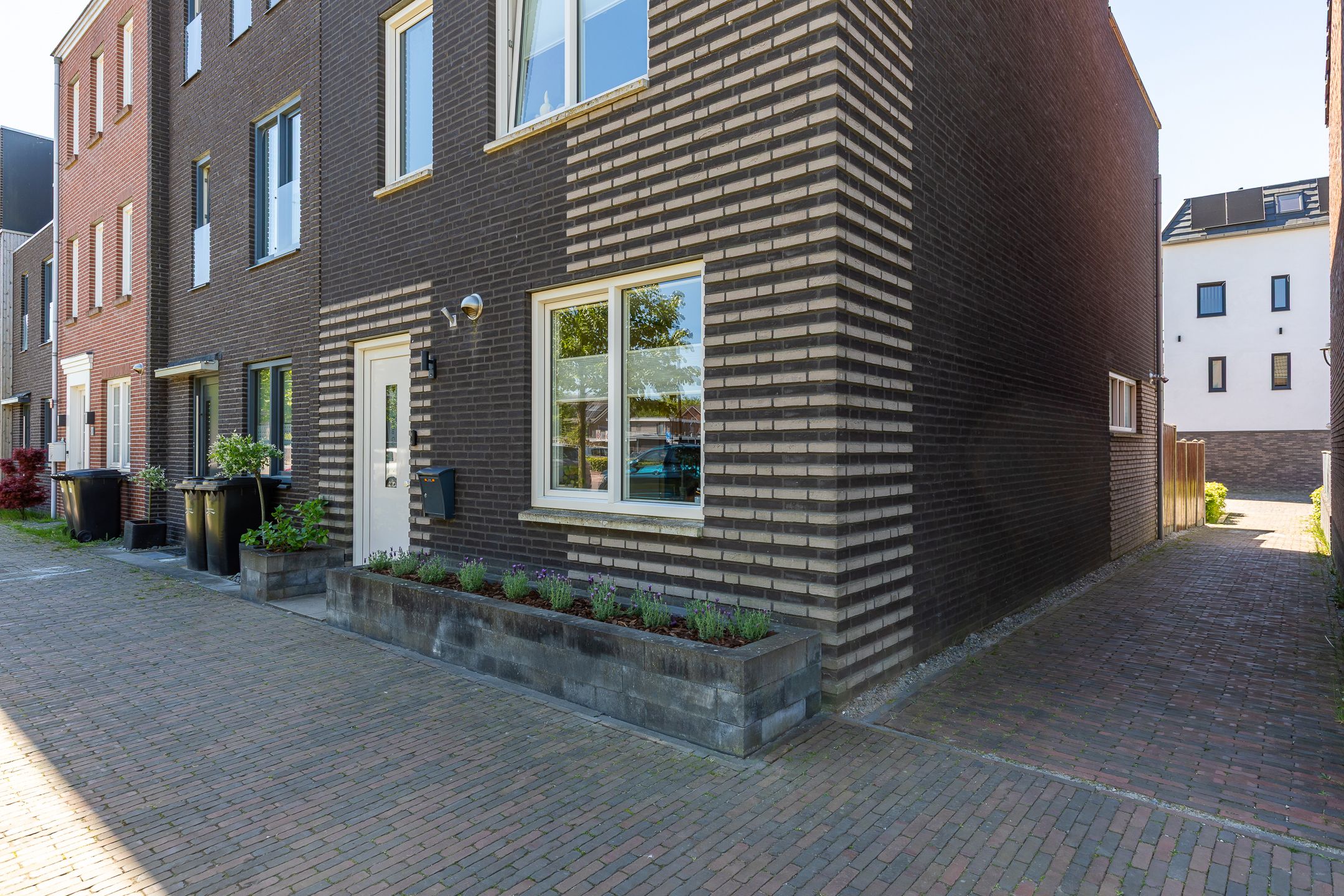 Foto 12 van Marie Curiestraat 16