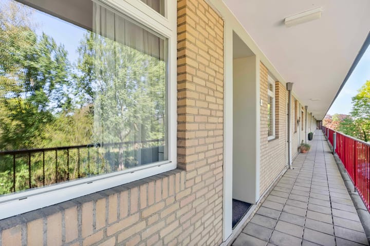 Photo 4 of Rijnbeekstraat 49