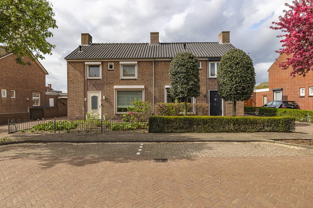 Foto 7 van Pastoor Verbuntstraat 7