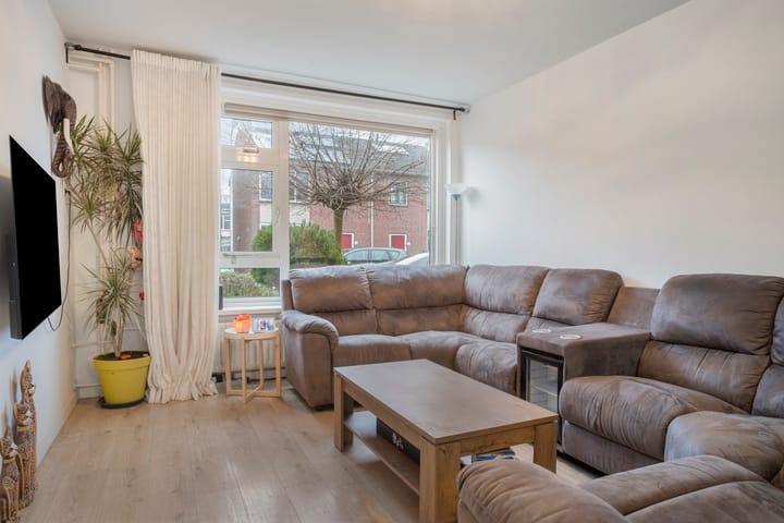Photo 5 of Frans Molstraat 16