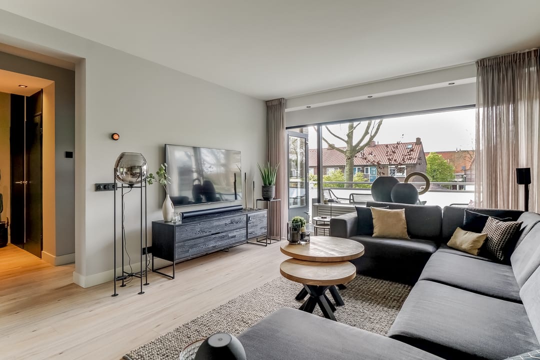 Photo 11 of Rotiusstraat 5