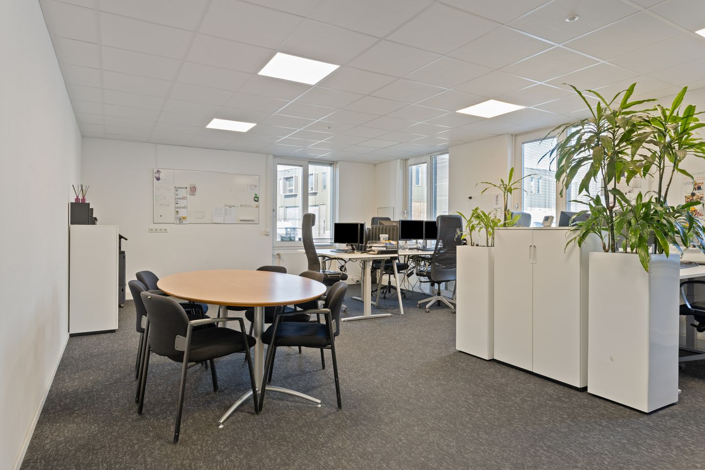 Bekijk foto 3 van de Waal 44