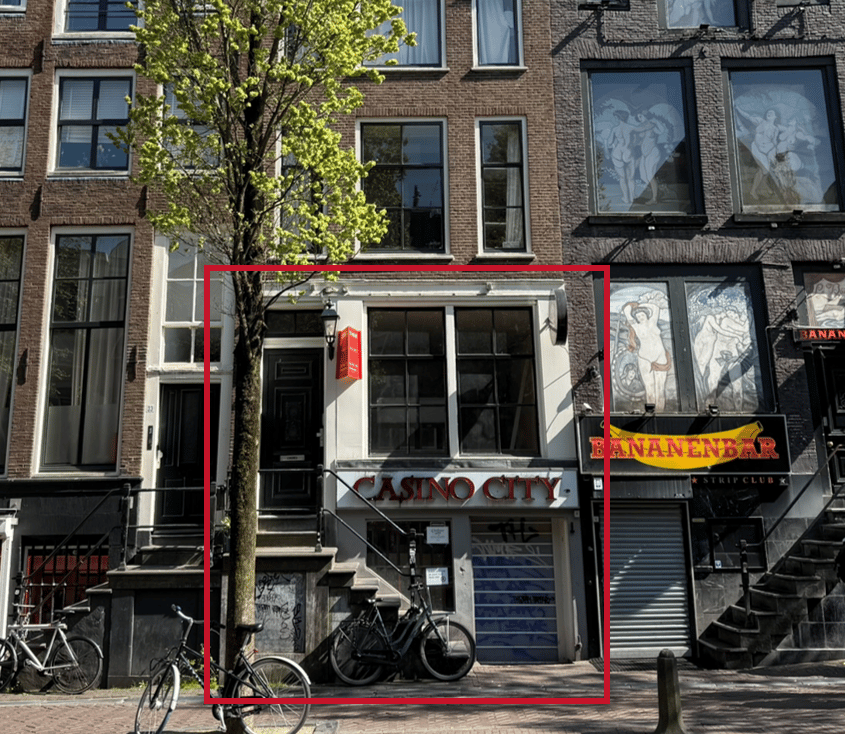 View photo 1 of Oudezijds Achterburgwal 35-A