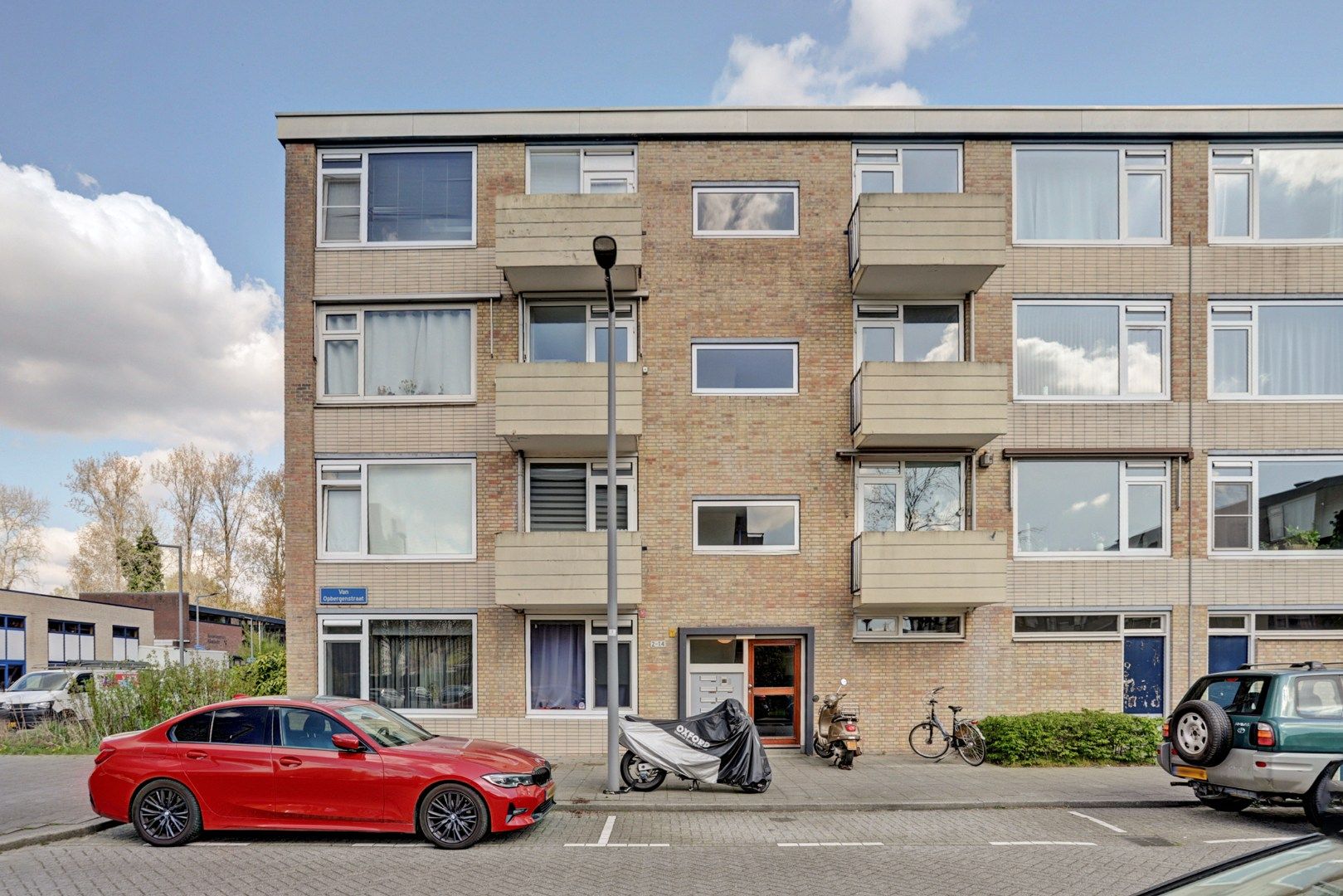 Photo 30 of Van Opbergenstraat 10