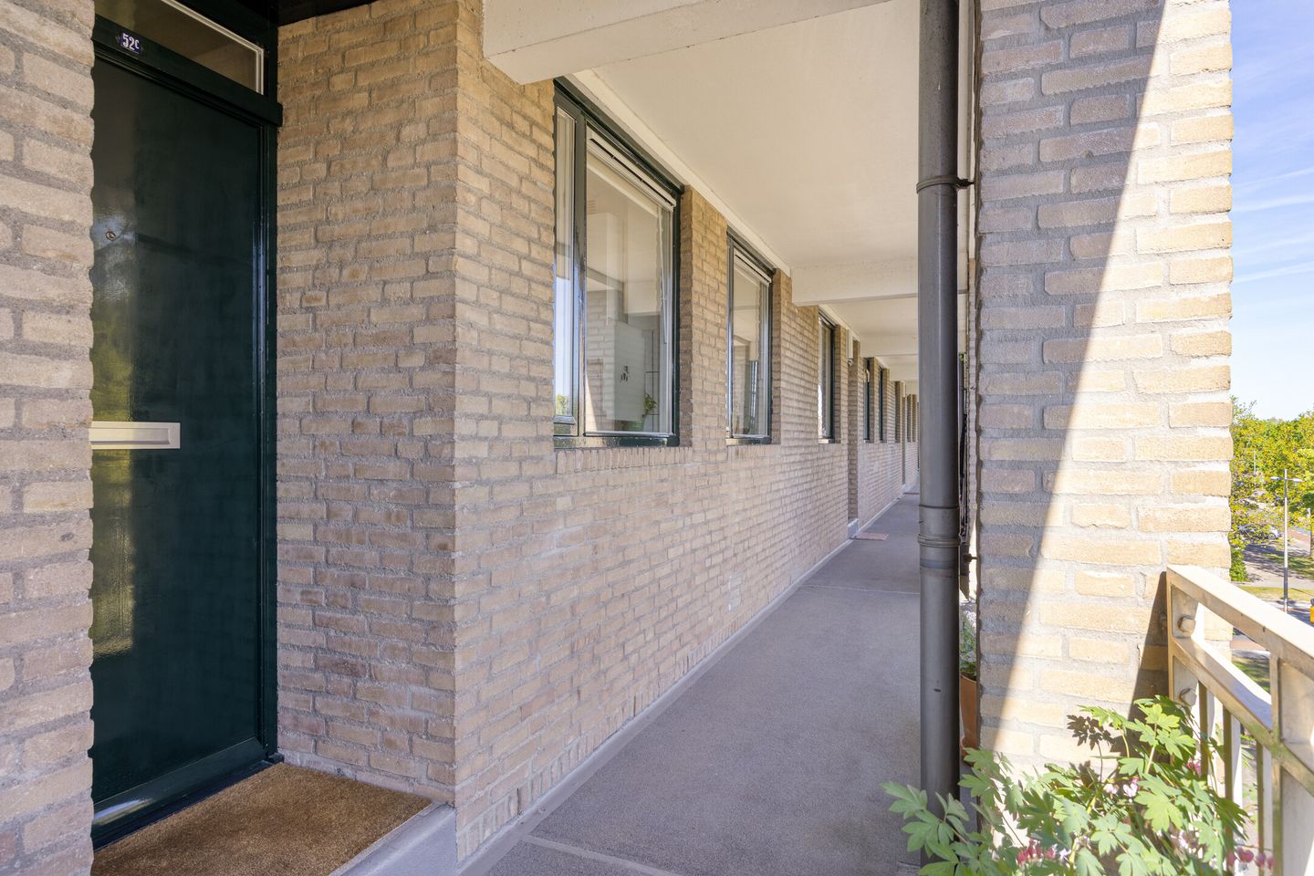 Photo 4 of Ringweg-Randenbroek 52-C