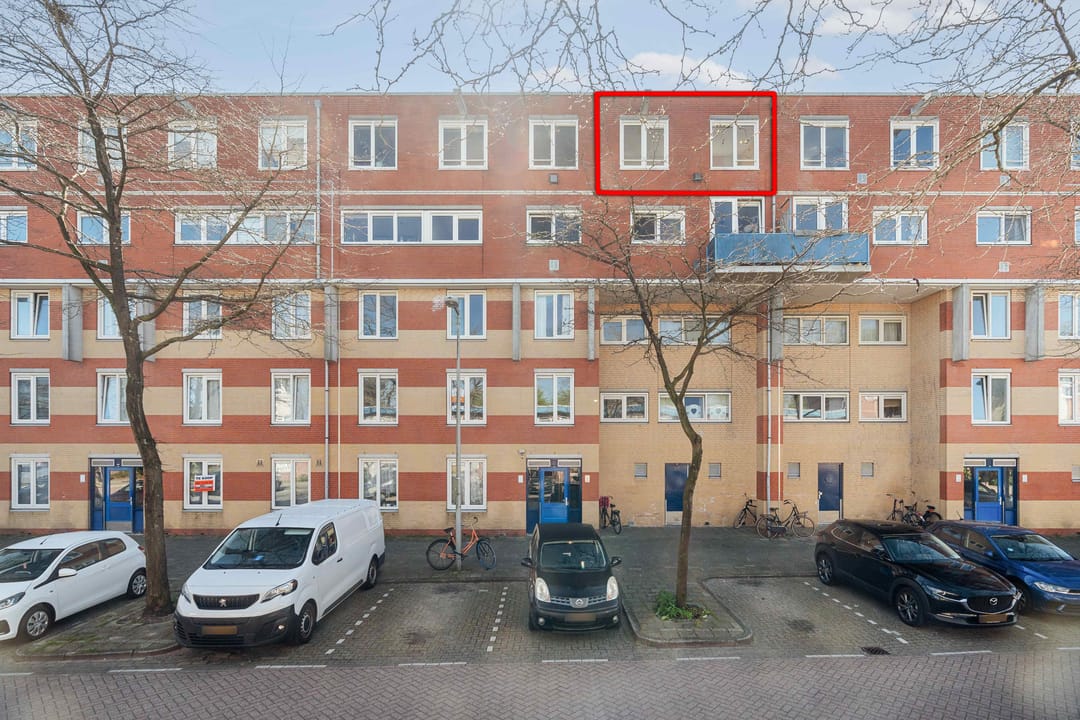 Photo 1 of Kloekhorststraat 323