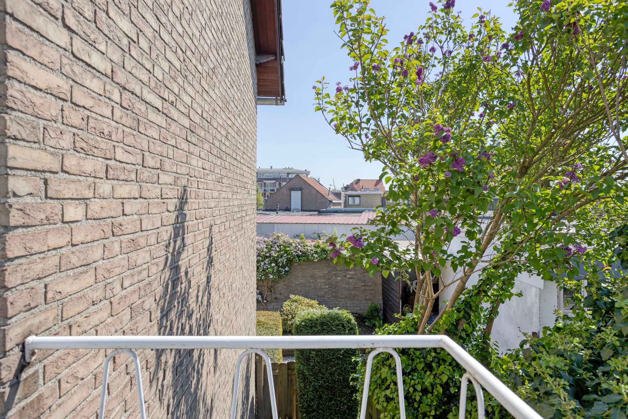 Ruimtelijke vrijstaande woning in Beek met dubbele bewoning en fijne tuin — 36