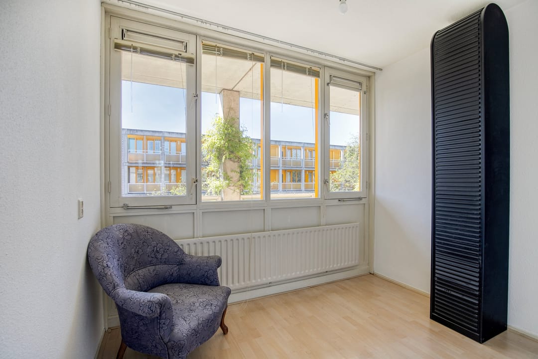 Spacious 4-room apartment with skyline views near Utrecht historic center — 31